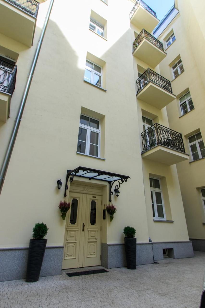 Rental Apartments Wilcza Варшава Экстерьер фото